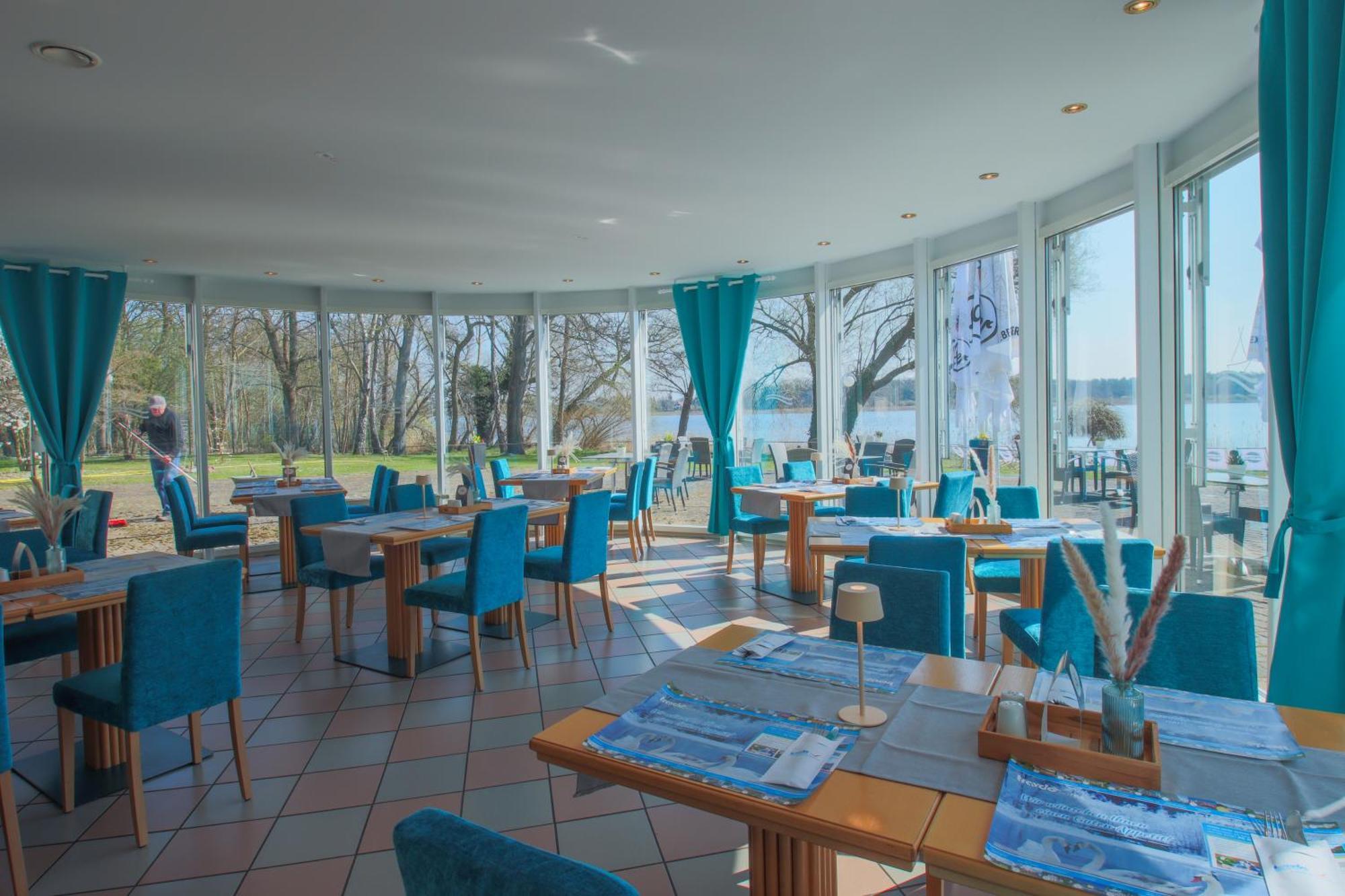 Seehotel Bollmannsruh Päwesin المظهر الخارجي الصورة