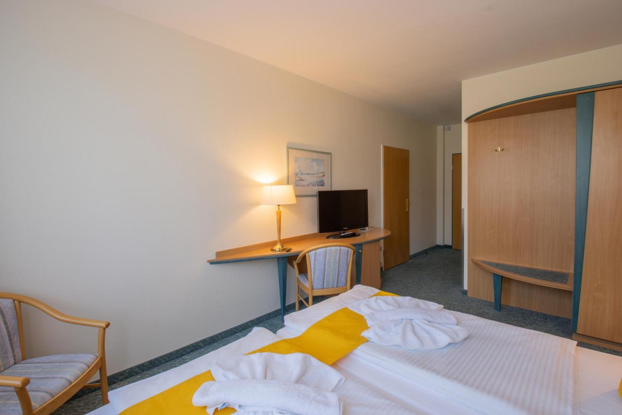 Seehotel Bollmannsruh Päwesin المظهر الخارجي الصورة
