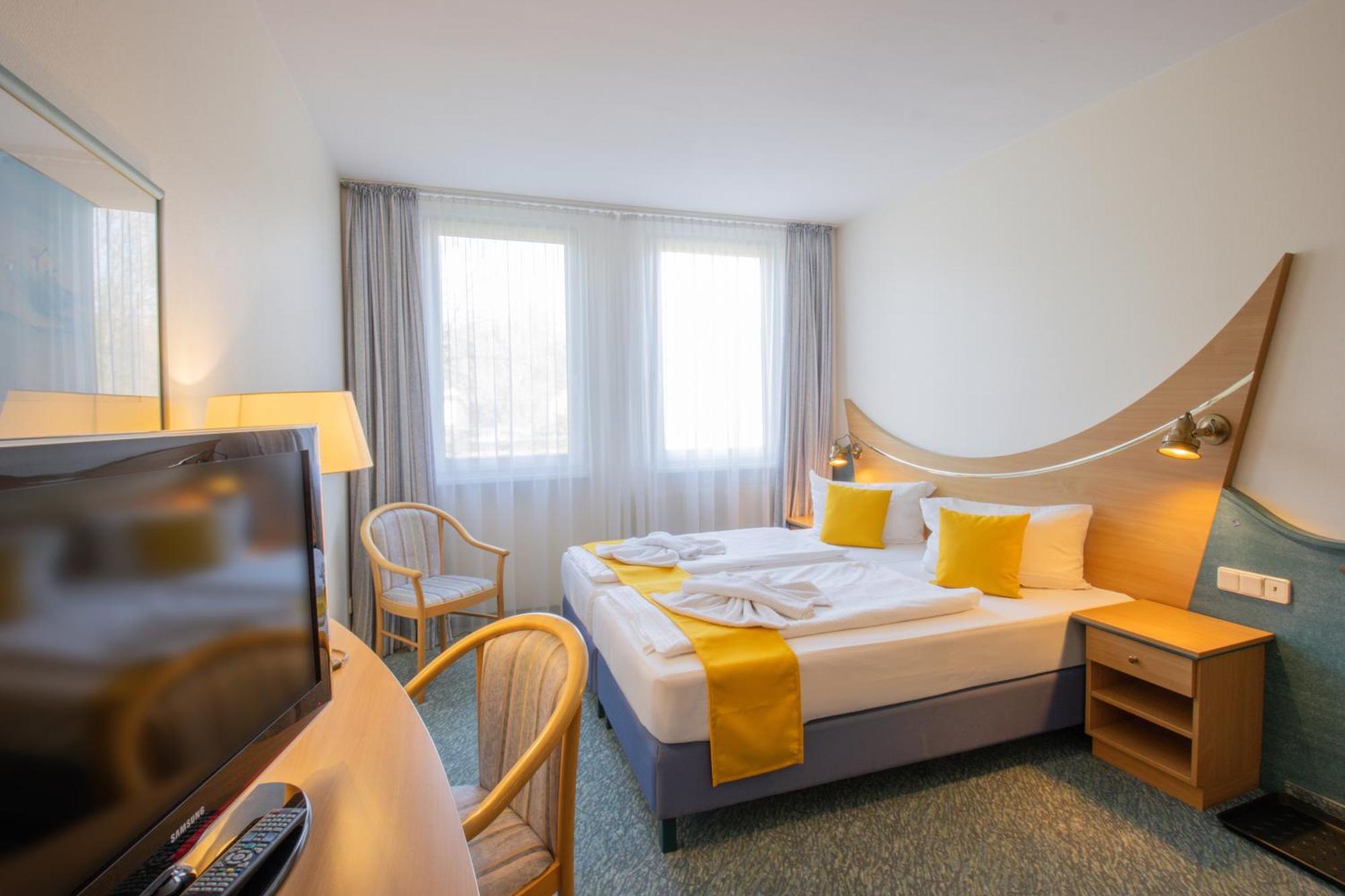 Seehotel Bollmannsruh Päwesin المظهر الخارجي الصورة