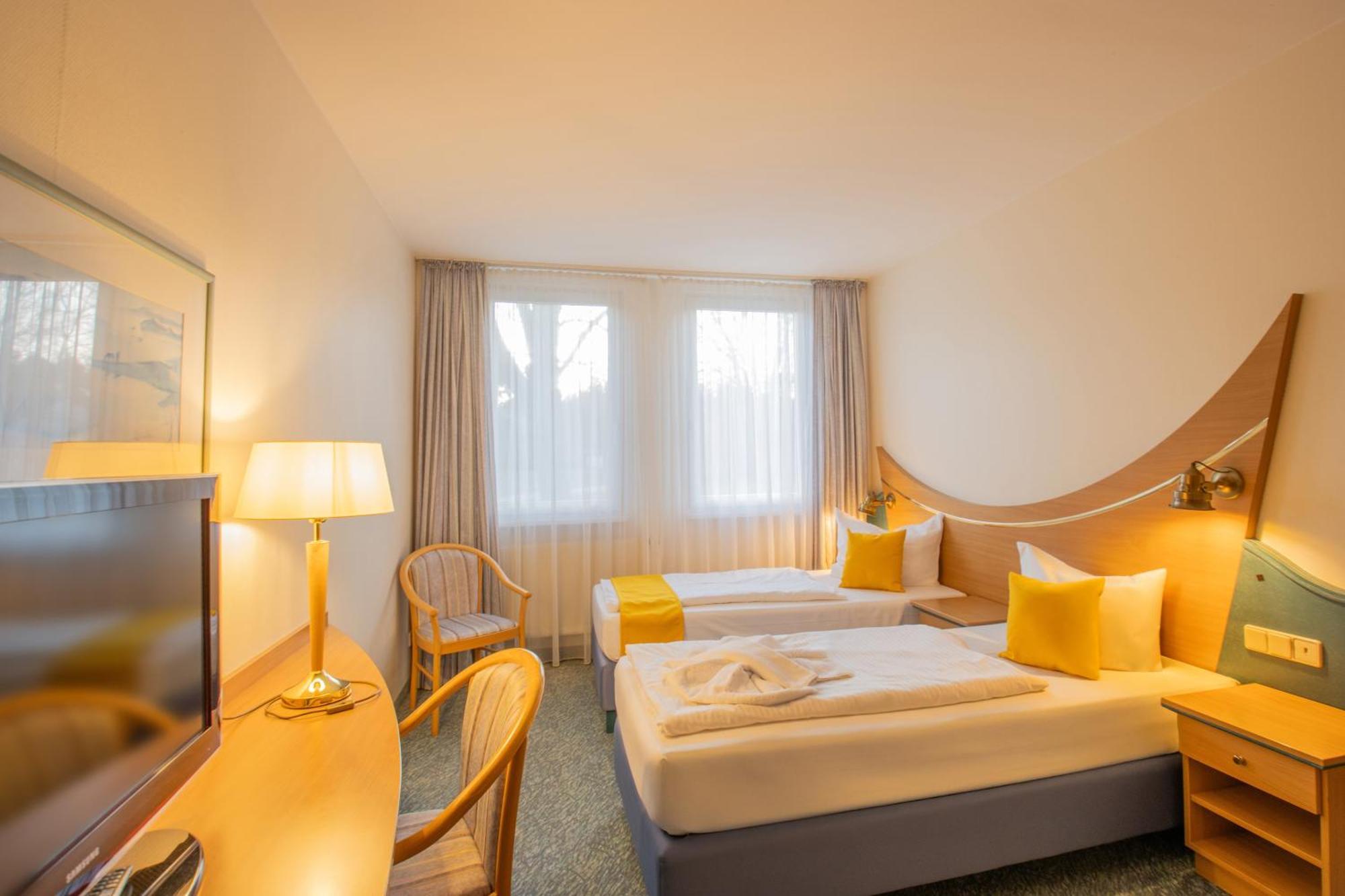 Seehotel Bollmannsruh Päwesin المظهر الخارجي الصورة