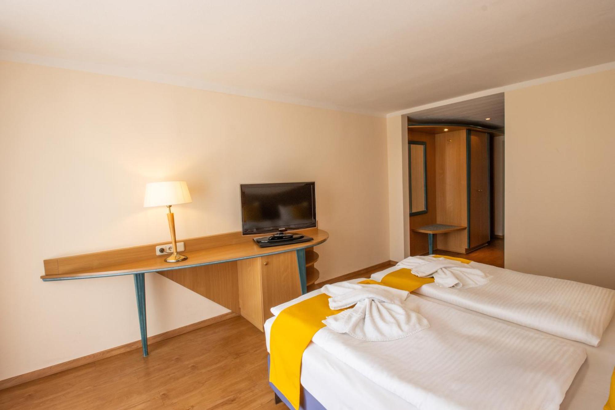 Seehotel Bollmannsruh Päwesin المظهر الخارجي الصورة