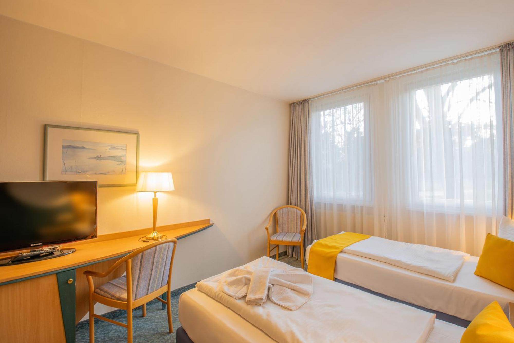 Seehotel Bollmannsruh Päwesin المظهر الخارجي الصورة